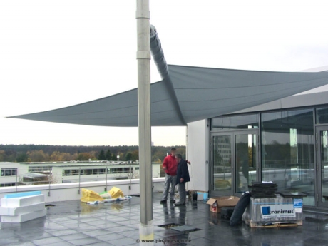 Karlsruhe - Sonnensegel auf Dachterrasse 