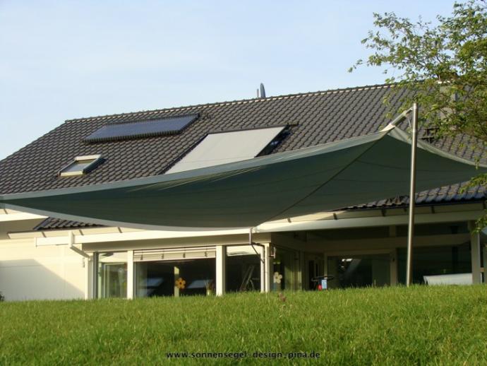 Westerwald Sonnensegel auf Terrasse