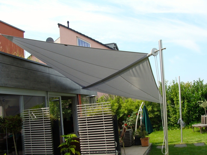 Leverkusen Sonnensegel über Terrasse am Haus