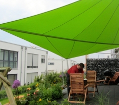 Dortmund  – Sonnensegel auf Terrasse