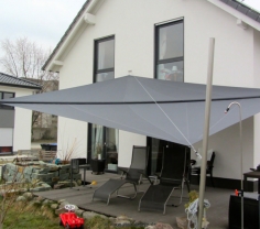 Lippstadt Sonnensegel über Hausterrasse