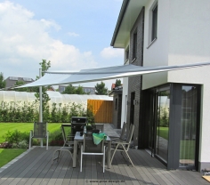 Sonnensegel aufrollbar auf einer Terrasse in Warendorf