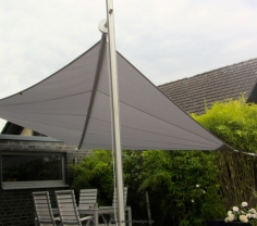 Oelde – Sonnensegel Terrasse